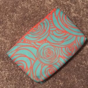Ipsy makeup bag